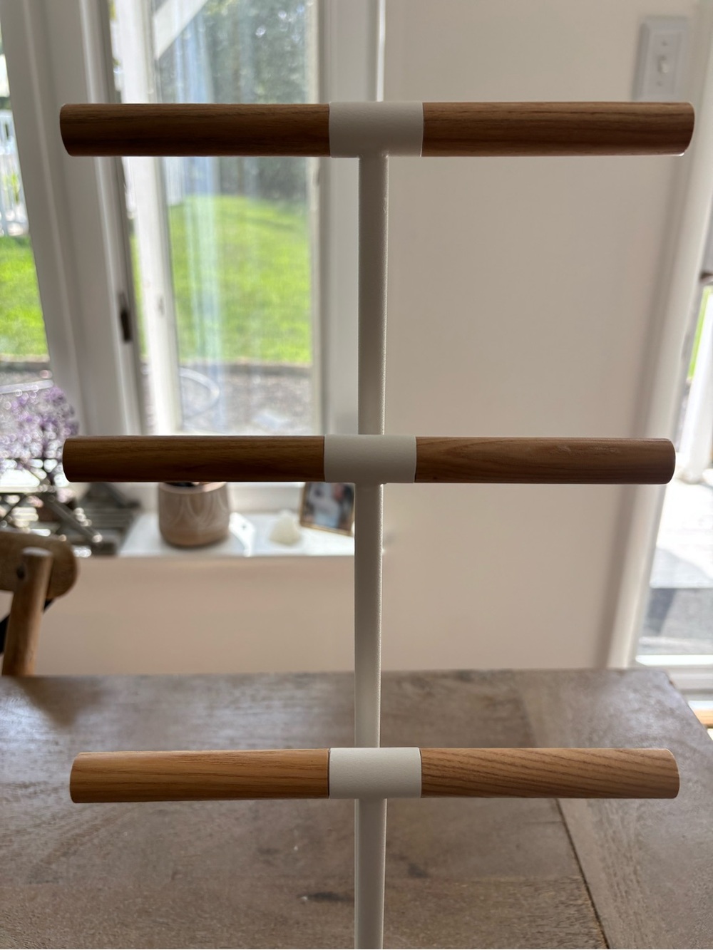 Three-Tier Jewelry Stand in White and Natural Wood